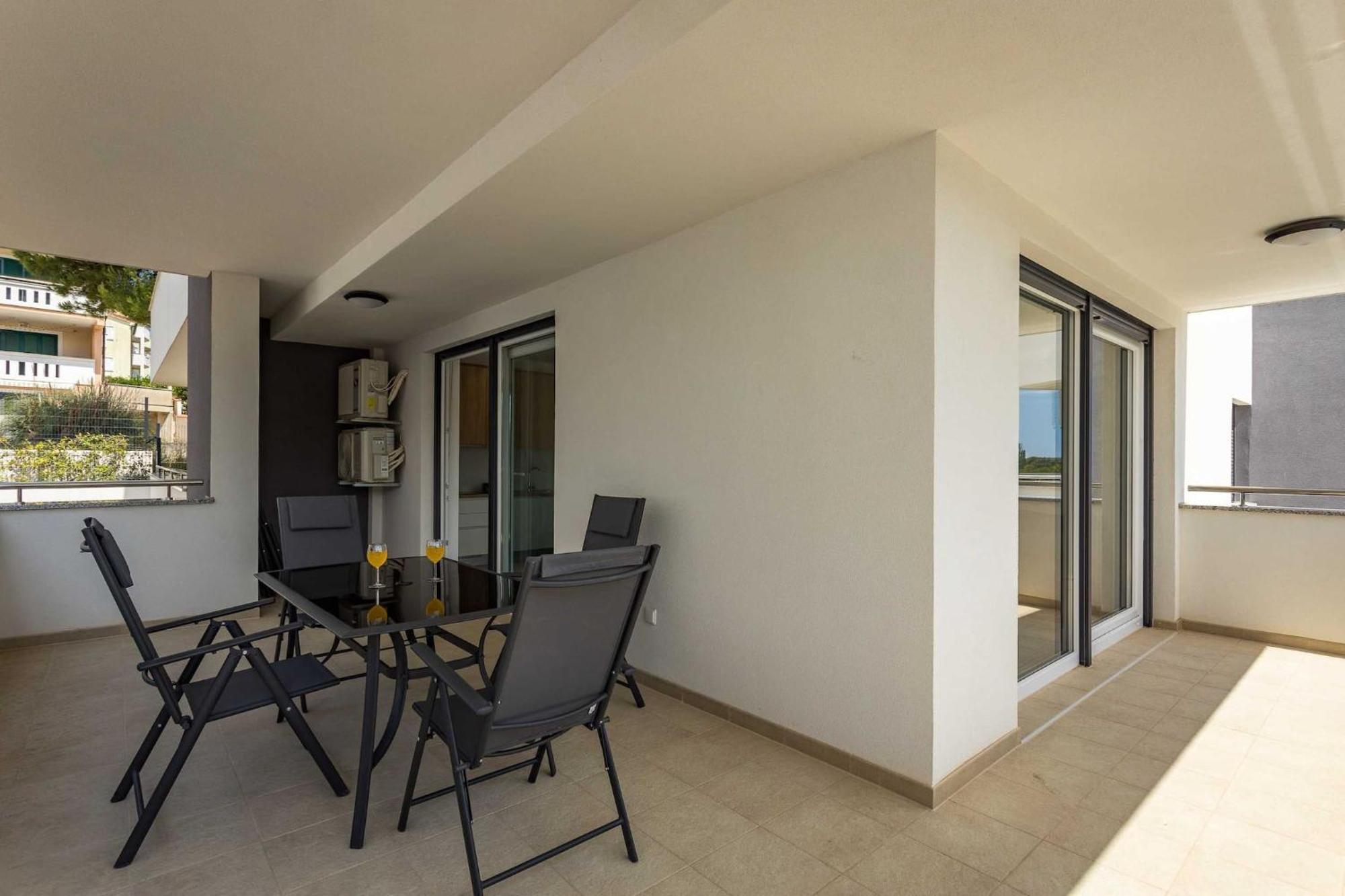 Apartments At Villa Frida Premantura Buitenkant foto